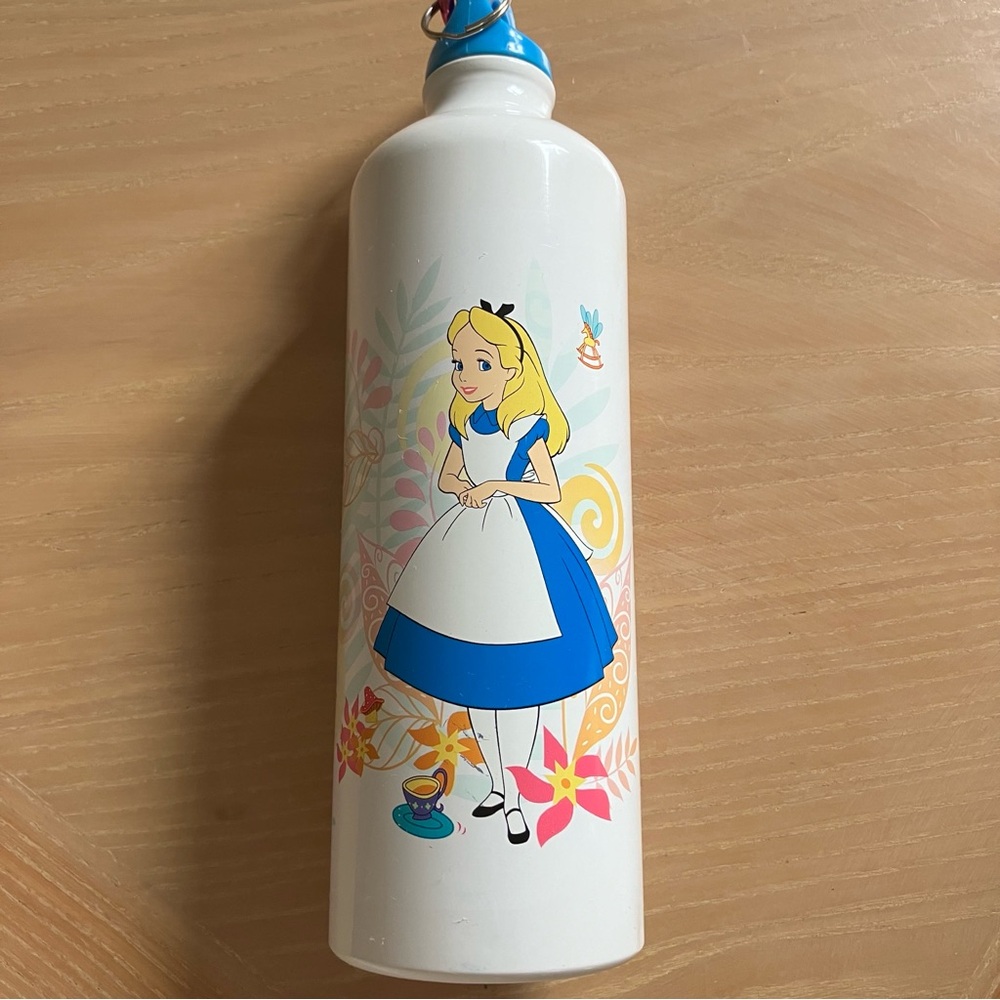 DISNEY Alice in Wonderland Metal Water Bottle